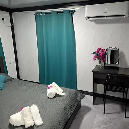 Krisanto Grey Apartamento *